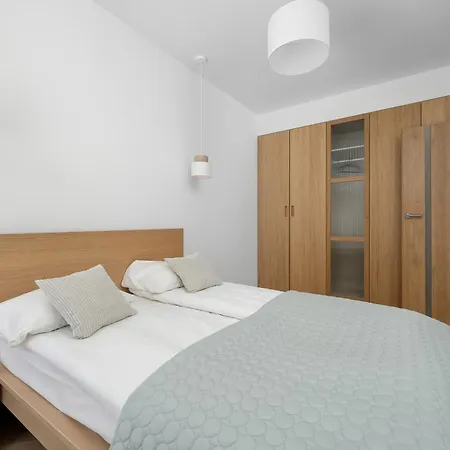 Komfortowy Z Tarasem Widokowym We Wroclawiu By Renters Apartman Wrocław